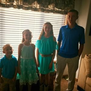 Meet your Posher, Danielle